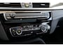 BMW X1 sDrive20i Executive Edition | NAP! | DEALER.OND | PANO | HUD | TREKHAAK | STOELVERWARMING |