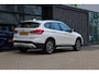 BMW X1 sDrive20i Executive Edition | NAP! | DEALER.OND | PANO | HUD | TREKHAAK | STOELVERWARMING |