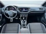 Volkswagen T-Roc 1.5 TSI Sport R-line - Panorama - Tekhaak - Beats