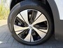 Volvo XC40 Plug-in Hybrid T5 Inscription Expression | Panoramadak | Stoel- en stuurverwarming | Achteruitrijcamera | Parkeersensoren voor + achter | Climate control | Cruise control | LED koplampen | Navigatie | Apple Carplay / Android Auto |