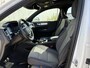 Volvo XC40 Plug-in Hybrid T5 Inscription Expression | Panoramadak | Stoel- en stuurverwarming | Achteruitrijcamera | Parkeersensoren voor + achter | Climate control | Cruise control | LED koplampen | Navigatie | Apple Carplay / Android Auto |