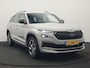 Skoda Kodiaq 1.5 TSI Sportline Business 150pk DSG | Trekhaak Af Fabriek | Adaptive Cruise | Camera | Alcantara Sportstoelen Memory & Verwarmd | Keyless | Sfeerverlichting | Apple Carplay | Virtual | Navigatie | DAB |
