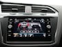 Volkswagen Tiguan 1.4 TSI eHybrid R-Line Business Automaat - LED - Navigatie- ACC - Stoelverwarming - Camera - Sfeerverlichting