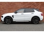 Lynk & Co 01 1.5 More | UIT VOORRAAD LEVERBAAR | 360 Graden camera | Actieve LED Koplampen | Schuif-/Kanteldak | Premium Audio By Harman Kardon | Sfeerverlichting | Dodehoekassistent | Adaptieve Cruise Control | Stuurverwarming | Stoelverwarming | Bestuurdersstoel met geheugen | Getint glas | Elektrisch bedienbare achterklep | Draadloos telefoonoplader