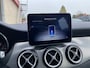 Mercedes-Benz A-klasse 180 Business Solution AMG Edition AUT. | leder/alcantara | 18 inch AMG velgen | navigatie | sportstoelen | sfeerverl.