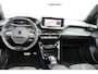 Peugeot e-2008 EV GT 54 kWh | Navigatie | Panorama/schuifdak | Fase 3 laden | Camera voor + achter | 18 Inch LMV |