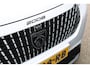 Peugeot e-2008 EV GT 54 kWh | Navigatie | Panorama/schuifdak | Fase 3 laden | Camera voor + achter | 18 Inch LMV |