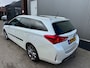 Toyota Auris Touring Sports 1.8 Hybrid Lease Pro ECC / CRUISE / PARKEERSENSOREN / TREKHAAK / PANORAMADAK / LMV