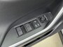 Toyota RAV4 2.5 Hybrid Style Bi Tone | Dodehoek detectie | Apple Carplay / Android Auto | Stoel-/stuurverwarming | Leder | JBL | Full LED | 360 camera | Keyless | Adaptive Cruise | Clima | 19 inch
