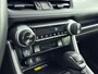 Toyota RAV4 2.5 Hybrid Style Bi Tone | Dodehoek detectie | Apple Carplay / Android Auto | Stoel-/stuurverwarming | Leder | JBL | Full LED | 360 camera | Keyless | Adaptive Cruise | Clima | 19 inch