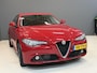 Alfa Romeo Giulia 2.2 Jtd 180pk AE Automaat 19 Inch L.M. velgen, DAB audio, Navigatie