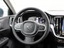 Volvo V60 2.0 B3 Momentum Business Automaat / Adaptieve Cruise Control / 360* camera / Climate Pack / Parking Pack / Trekhaak