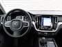 Volvo V60 2.0 B3 Momentum Business Automaat / Adaptieve Cruise Control / 360* camera / Climate Pack / Parking Pack / Trekhaak