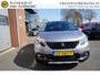 Peugeot 2008 1.2 PURETECH AUTOMAAT ALLURE LUXE ORIGINEEL NL PANORAMADAK CAMERA TREKHAAK ANDROID/APPLECARPLAY NAVIGATIE LED PARKEERSENSOREN V+A ECC AIRCO CRUISE 16INCH ENZ...