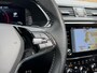 Skoda Superb Combi 1.4 TSI iV Sportline Automaat | Panoramadak | Stoelverwarming voor | Stuurwielverwarming | Half leer alcantara | Cruise control | Trekhaak uitklapbaar | Matrix LED | Achteruitrijcamera