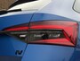 Skoda Superb Combi 1.4 TSI iV Sportline Automaat | Panoramadak | Stoelverwarming voor | Stuurwielverwarming | Half leer alcantara | Cruise control | Trekhaak uitklapbaar | Matrix LED | Achteruitrijcamera
