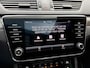 Skoda Superb Combi 1.4 TSI iV Sportline Automaat | Panoramadak | Stoelverwarming voor | Stuurwielverwarming | Half leer alcantara | Cruise control | Trekhaak uitklapbaar | Matrix LED | Achteruitrijcamera