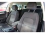 Volkswagen Passat Variant 1.4 TSI Comfortline Business 125PK / 92kW DSG, Dealer onderhouden, 18" LMV, privacy glas, LED koplampen, navigatie, parkeersensoren voor en achter (pdc), winterpakket met stoelverwarming, adaptieve cruise control (acc), licht en zicht, lederen multifunctioneel stuurwiel, ErgoComfort bestuurdersstoel met massagefunctie, 3-zone climatronic, draadloos telefoon lader, elektrisch verstel- en verwarmbare buitenspiegels