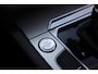 Volkswagen Passat Variant 1.4 TSI Comfortline Business 125PK / 92kW DSG, Dealer onderhouden, 18" LMV, privacy glas, LED koplampen, navigatie, parkeersensoren voor en achter (pdc), winterpakket met stoelverwarming, adaptieve cruise control (acc), licht en zicht, lederen multifunctioneel stuurwiel, ErgoComfort bestuurdersstoel met massagefunctie, 3-zone climatronic, draadloos telefoon lader, elektrisch verstel- en verwarmbare buitenspiegels