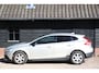 Volvo V40 Cross Country 1.5 T3 Polar+ Luxury Panorama/Camera/Leer/Parkeersensor v,a/Trekhaak afneembaar