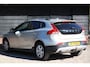 Volvo V40 Cross Country 1.5 T3 Polar+ Luxury Panorama/Camera/Leer/Parkeersensor v,a/Trekhaak afneembaar