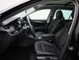 Skoda Octavia Combi 1.0 e-TSI Business Edition Plus | Automaat | Panoramadak | Navigatie | Stoelverwarming | Virtual Cockpit | Leder | Sfeerverlichting | Elektrische Achterklep | Climate Control | Android Auto / Apple Carplay | Lichtmetalen Velgen |