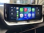 Peugeot 208 1.2 ACTIVE 75PK MODEL 2025 NAVIGATIE VIA APPLE CARPLAY/ANDROID PARKEERSENSOREN CRUISE CONTROL AIRCO RIJSTROOKSENSOREN LED VERLICHTING ZEER MOOI !! Brgl