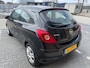 Opel Corsa 1.2-16V Essentia