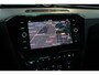 Volkswagen Passat Variant 1.4 TSI Highline R-Line Trekhaak | Virtual Cockpit | Carplay | LED | Alcantara | Navi | Adapt. Cruise | 17" LMV | PDC V+A