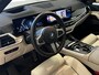 BMW X5 xDrive50e High Executive M Sport / Achteras besturing / Head-UP / Panodak / Luchtvering / Soft Close / Harman-Kardon / Trekhaak / Park Assist Prof / Individual Leder Merino / Zwarte Hemel / 1e Eigenaar!