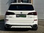 BMW X5 xDrive50e High Executive M Sport / Achteras besturing / Head-UP / Panodak / Luchtvering / Soft Close / Harman-Kardon / Trekhaak / Park Assist Prof / Individual Leder Merino / Zwarte Hemel / 1e Eigenaar!