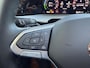 Volkswagen Golf 1.5 eHybrid Life Edition 204 PK | SOH 100% | Automaat | Adaptive Cruise Control | Lane Assist | Travel Assist | Apple Carplay | 360 Camera | Panoramadak | Trekhaak | Stoelverwarming | Stuurverwarming | 19 inch lichtmetalenvelgen | Elektrische inklapbare spiegels |