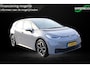 Volkswagen ID.3 First Plus 58 kWh | stoel & stuurverwarming | adaptieve cruise control | IQ light | sfeerverlichting | muisgrijs |