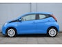 Toyota Aygo 1.0 VVT-i x-play Handgeschakeld 72pk | Achteruitrijcamera |  Bluetooth | Dealer onderhouden |