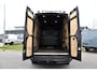 MAN TGE 3.180 35 2.0 L3H3 4x4 Black Edition Camera, Cruise, Carplay, LED, Sper, 177pk, Leder, 2 x geveerde stoel, Sensoren, Trekhaak, Uniek!