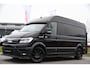MAN TGE 3.180 35 2.0 L3H3 4x4 Black Edition Camera, Cruise, Carplay, LED, Sper, 177pk, Leder, 2 x geveerde stoel, Sensoren, Trekhaak, Uniek!