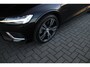 Volvo V60 2.0 T8 Twin Engine AWD R-Design | Panoramadak | Trekhaak | Leer |