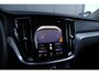 Volvo V60 2.0 T8 Twin Engine AWD R-Design | Panoramadak | Trekhaak | Leer |
