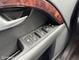 Volvo V70 2.5T Momentum AUTOMAAT / LEER / XENON