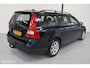 Volvo V70 2.5T Momentum AUTOMAAT / LEER / XENON