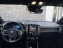 Volvo XC40 Single Motor Extended Range 82 kWh Plus | Trekhaak | Adaptive cruise control | Stoel- en stuurverwarming | Dode hoek detectie BLIS | Warmtepomp | LED koplampen | Navigatie | Apple Carplay / Android Auto | Parkeersensoren voor + achter | Achteruitrijcamera |