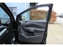 Ford Kuga 1.5 EcoBoost ST Line | Incl. 12 maanden Garantie | Trekhaak | Stoel/stuurverwarming | Cruise controle | Parkeersensoren V+A | Climate controle | Navigatie | Keyless start | DAB | Half lederen bekleding | Zwarte hemelbekleding |