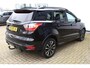 Ford Kuga 1.5 EcoBoost ST Line | Incl. 12 maanden Garantie | Trekhaak | Stoel/stuurverwarming | Cruise controle | Parkeersensoren V+A | Climate controle | Navigatie | Keyless start | DAB | Half lederen bekleding | Zwarte hemelbekleding |