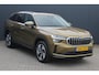 Skoda Kodiaq 1.5 TSI MHEV Business Edition 7p. | incl. 12 maand garantie | Pano | Stoelverwarming | Carplay | Navi | Lane assist | Adaptive cruise | Dodehoek detector | Front assist | LED | PDC V+A | Camera | Elektr. kofferklep | Schakelflippers |