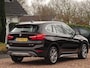 BMW X1 sDrive20i X-line | Head-Up | Stuurverwarming! | Stoelverw | Nav | Leer | Camera!