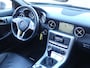 Mercedes-Benz SLK 200 Panoramadak/Nekverwarming/Navigatie/PDC