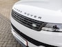 Land Rover Range Rover Sport 3.0 P460e Dynamic SE PHEV | 05-2026 beschikbaar | Dynamic Edition | Stoelventilatie | Soft Door Close | Natural Black Veneer | Black Exhaust | Black Contrast Roof
