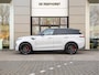 Land Rover Range Rover Sport 3.0 P460e Dynamic SE PHEV | 05-2026 beschikbaar | Dynamic Edition | Stoelventilatie | Soft Door Close | Natural Black Veneer | Black Exhaust | Black Contrast Roof