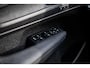 Volvo XC40 Recharge Twin AWD 78 kWh Ultimate | Trekhaak | Panoramadak | All Season banden | 360 Camera | Adaptieve cruise control | Harman Kardon audio |