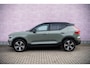 Volvo XC40 Recharge Twin AWD 78 kWh Ultimate | Trekhaak | Panoramadak | All Season banden | 360 Camera | Adaptieve cruise control | Harman Kardon audio |